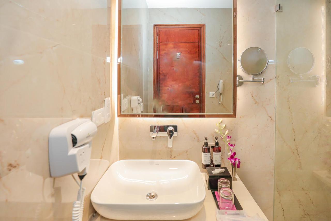 Regenta Place Phagwara By Royal Orchid Hotels Limited Kültér fotó