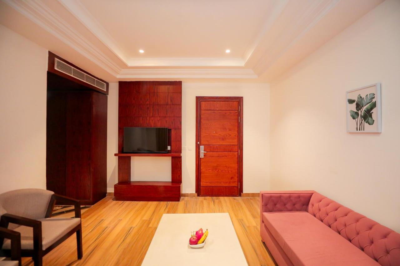 Regenta Place Phagwara By Royal Orchid Hotels Limited Kültér fotó