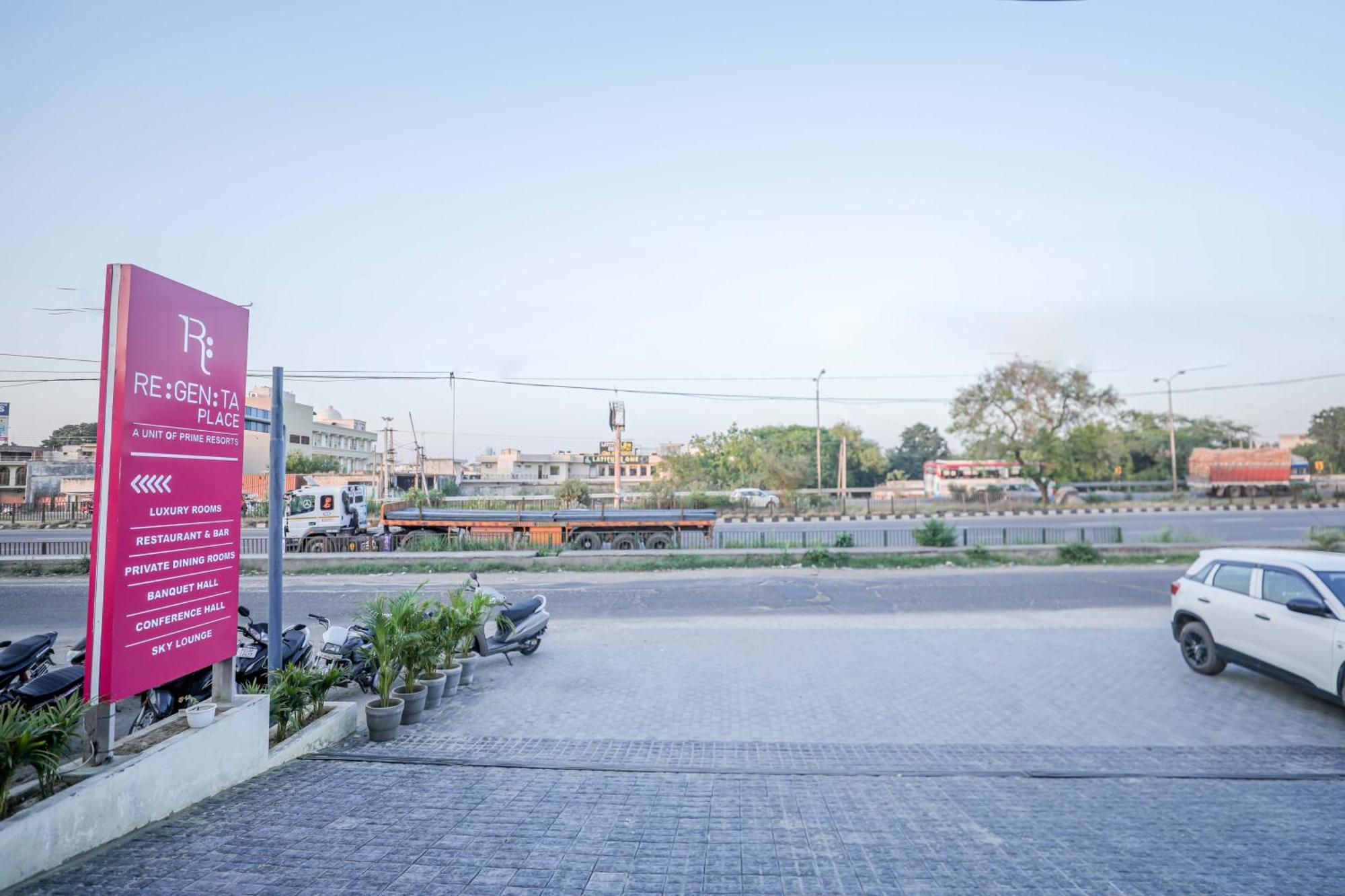 Regenta Place Phagwara By Royal Orchid Hotels Limited Kültér fotó