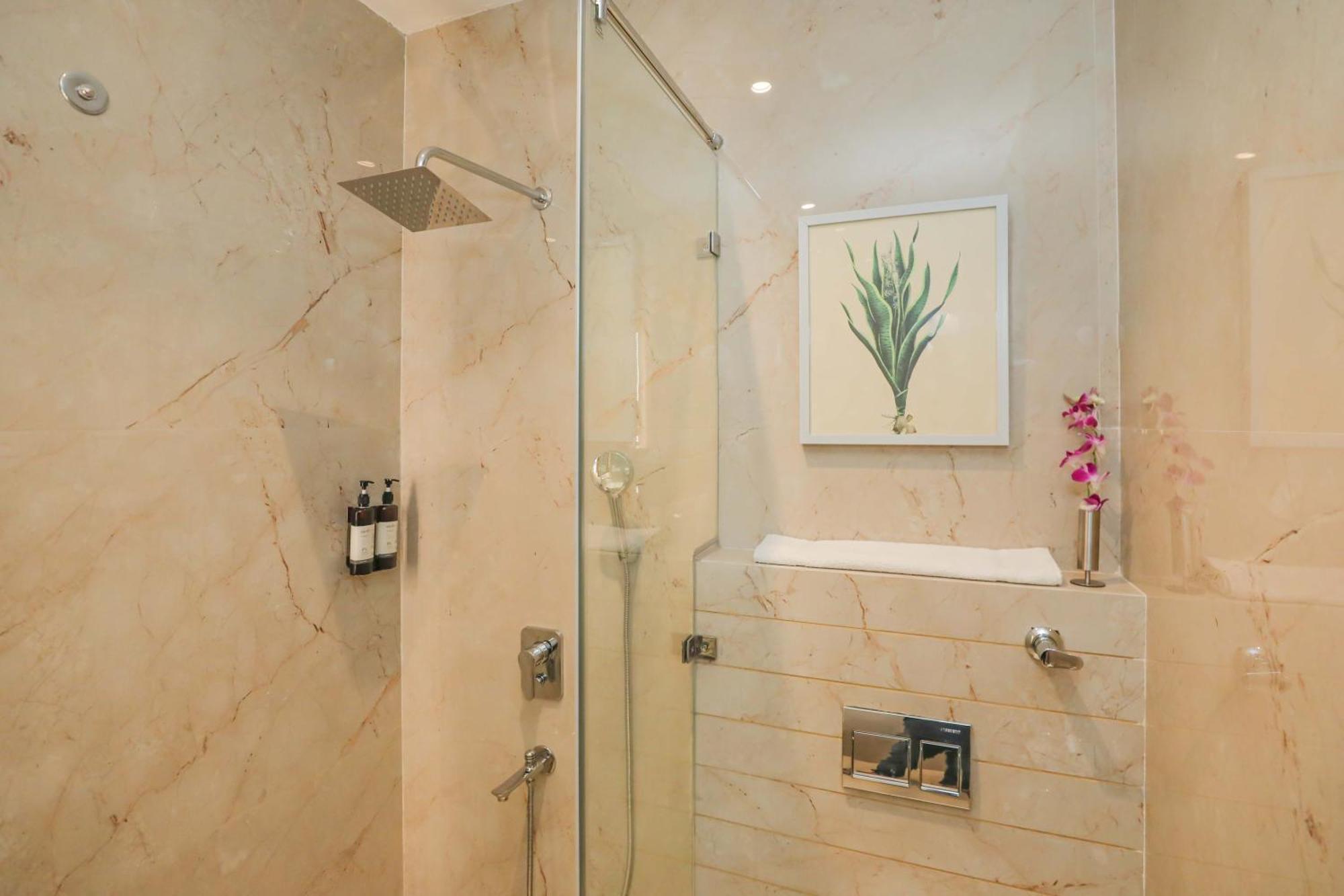 Regenta Place Phagwara By Royal Orchid Hotels Limited Kültér fotó